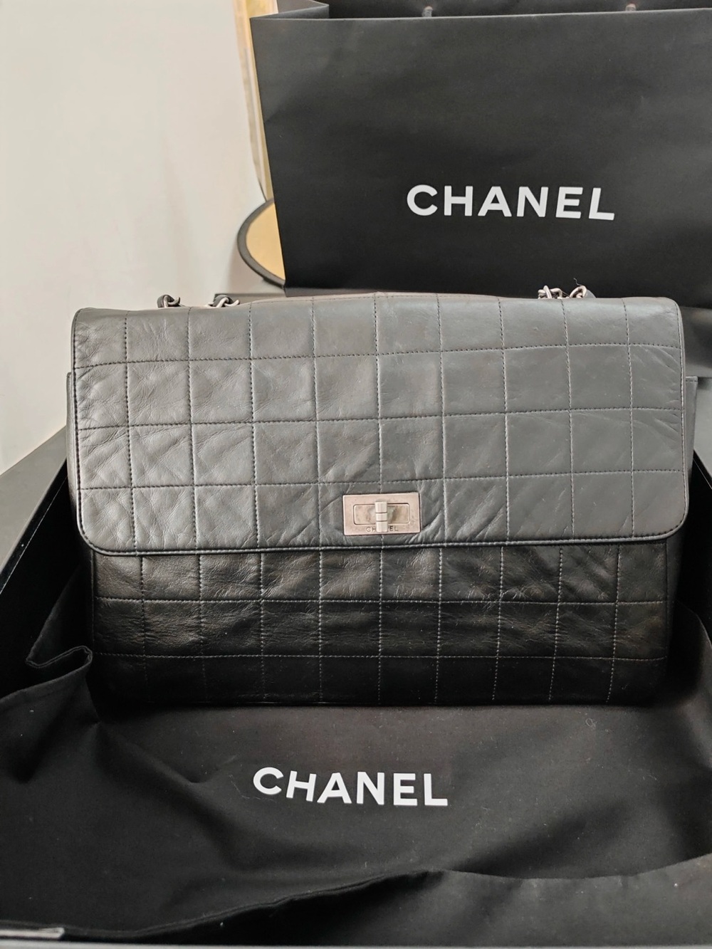 Rare CHANEL 2.55 Quilted Multi-Pocket Flap Bag 3 Back Pockets Wear Both Sides